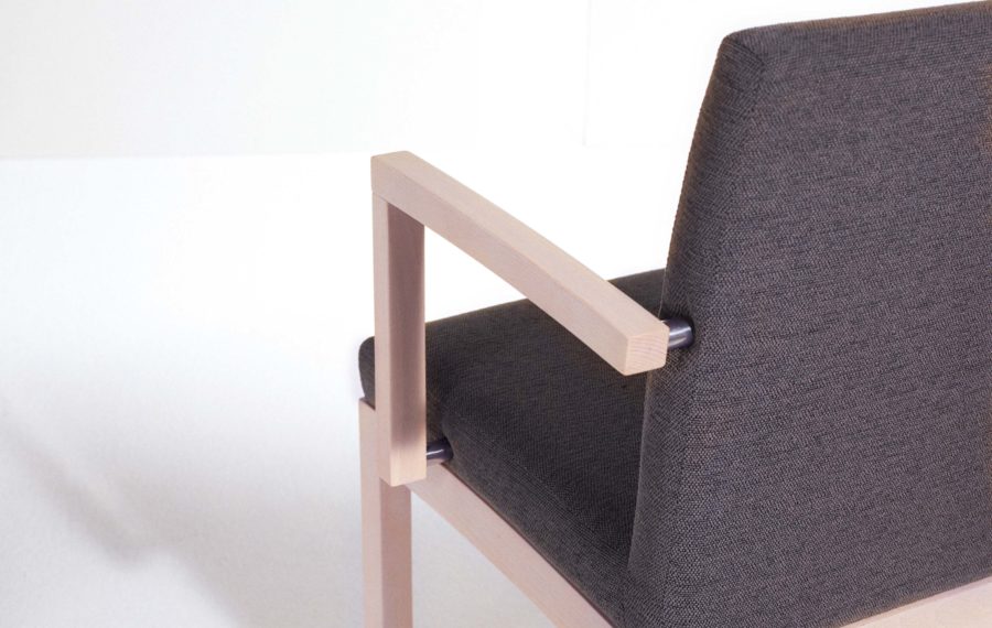 ele-chair-concepta-miguel-herranz-detail-back