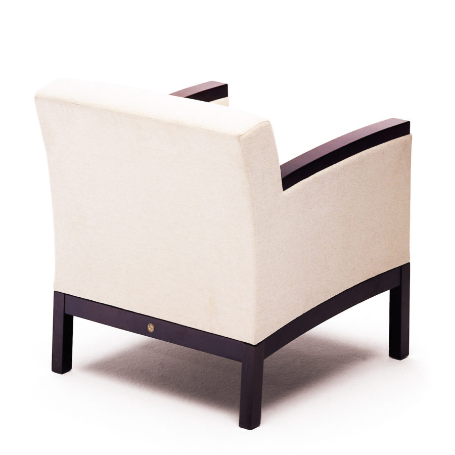 ele-easychair-concepta-miguel-herranz–back-white