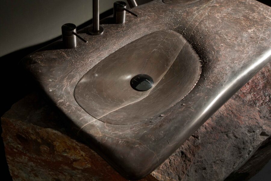 flow-sink-nerinea-miguel-herranz-calatorao-water