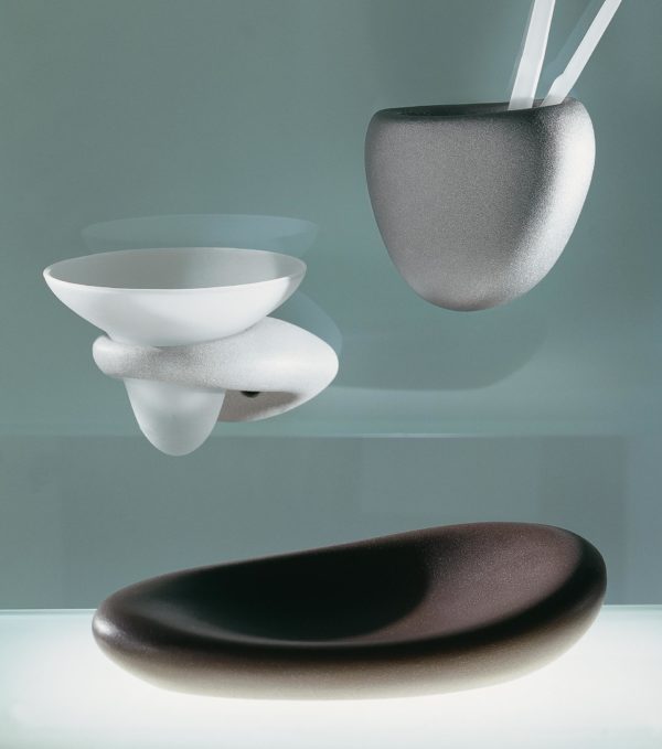 guijarro-bathroom-accessories-novum-miguel-herranz-container