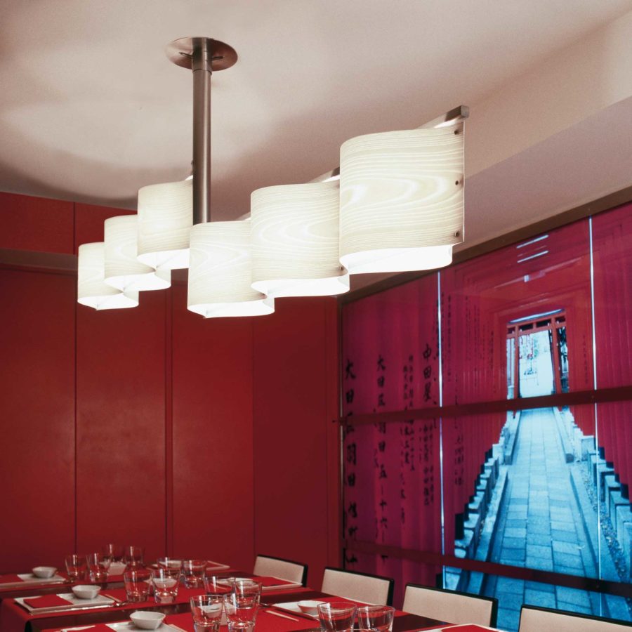 hola-mastil-lamp-lzf-lamps-miguel-herranz-restaurant