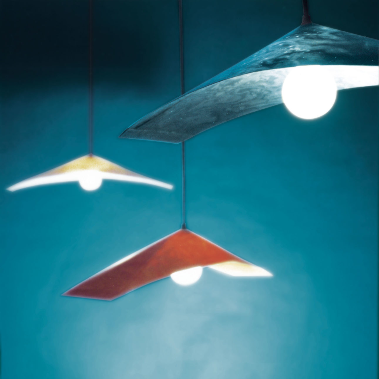 kayak-ceiling-lamp-lzf-lamps-miguel-herranz-wooden