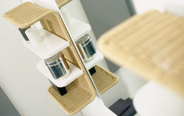 mediterranean-bathroom-shelving-novum-miguel-herranz