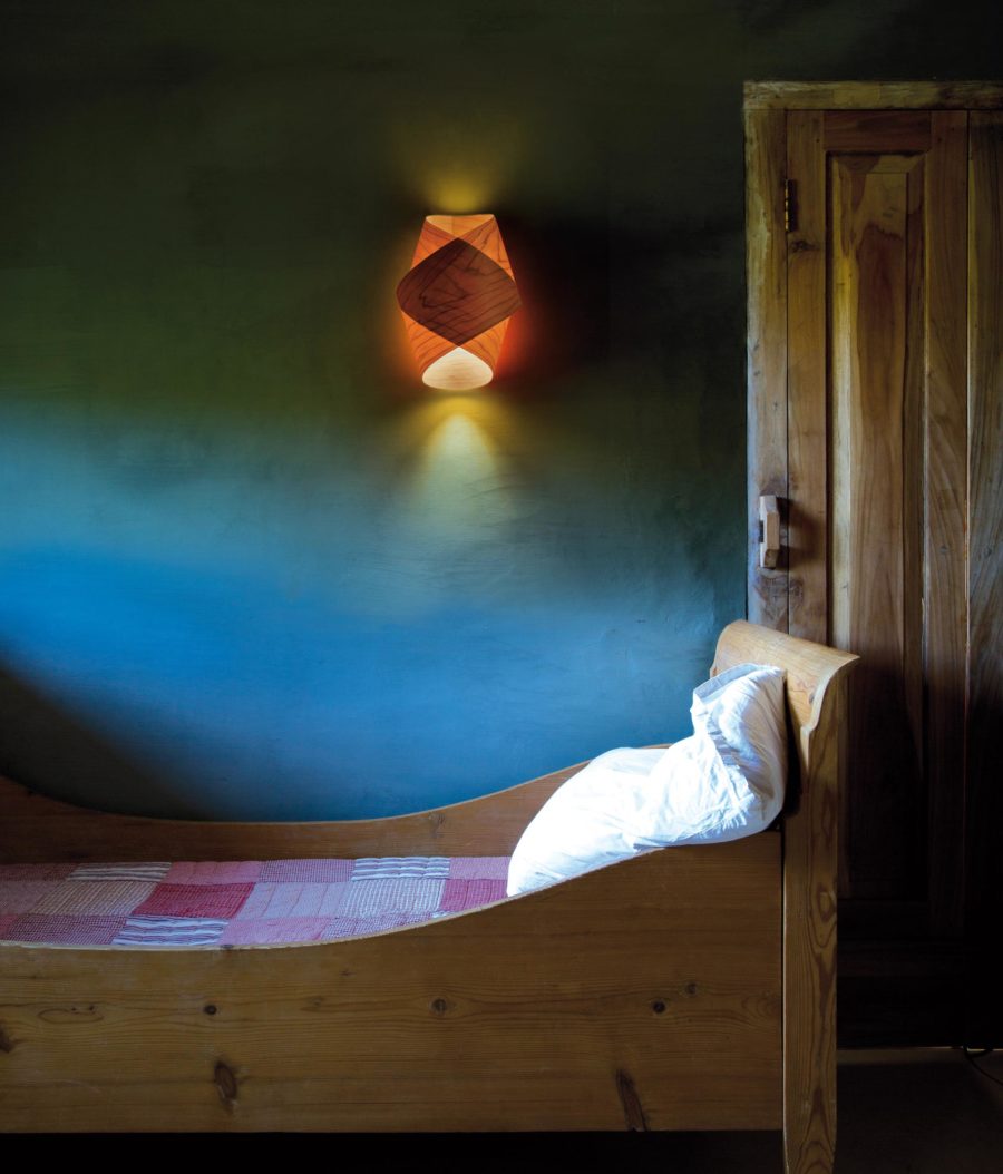 orbit-wall-lamp-lzf-lamps-miguel-herranz-blue