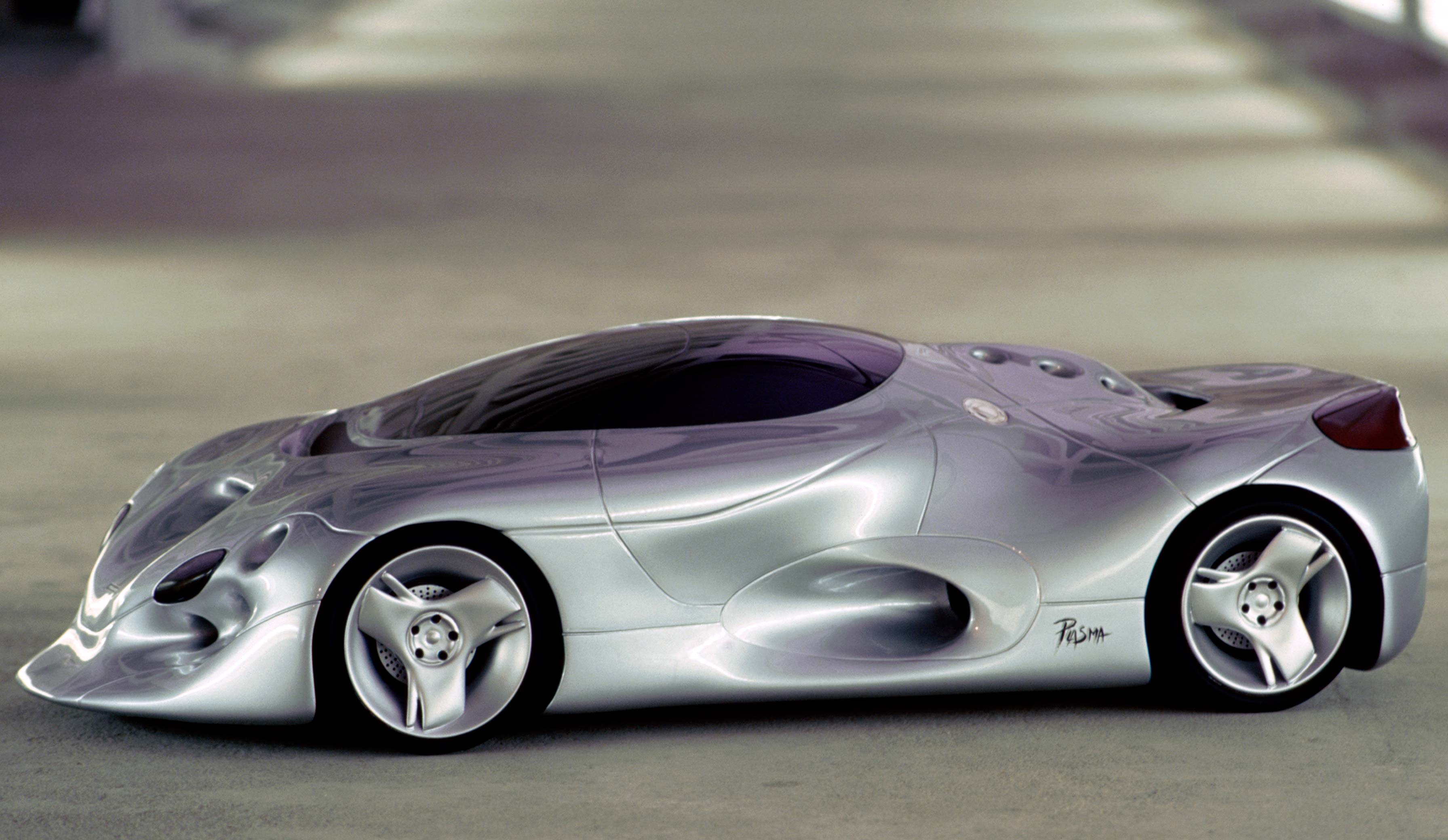 plasma-1995-miguel-herranz-sports-car