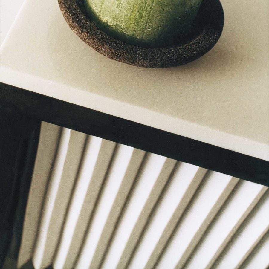 theater-bathroom-furniture-novum-miguel-herranz-courtain