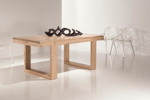 valentina-table-uconcept-miguel-herranz-wooden