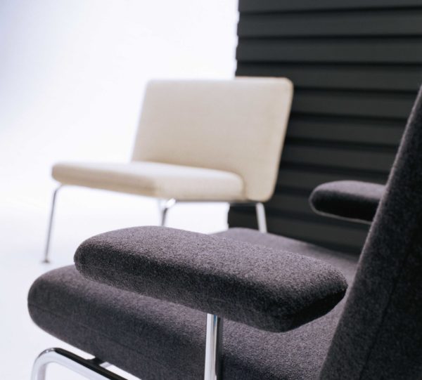 waiting-easychair-concepta-miguel-herranz-detail-back