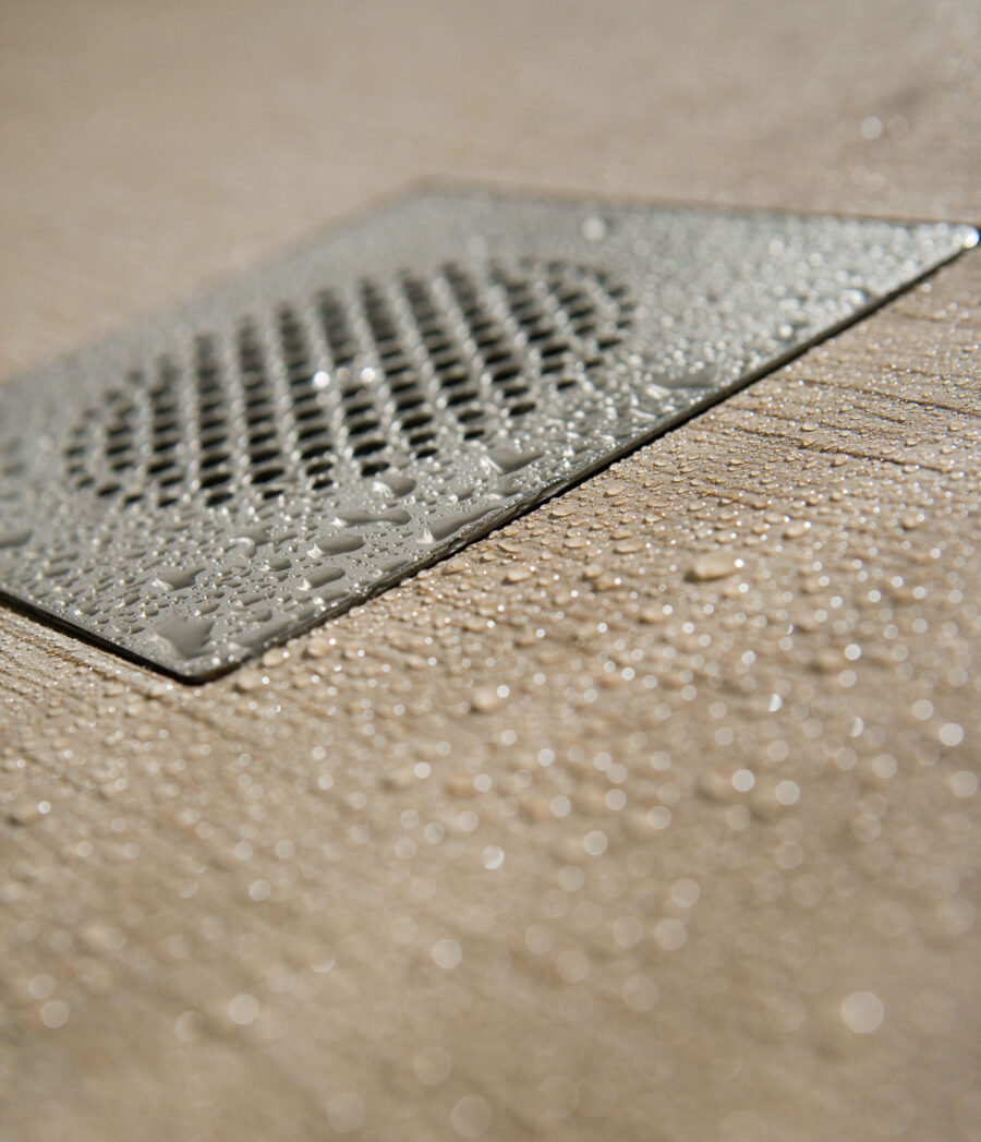 wood-shower-plate-catalog-banos-10-miguel-herranz-creative-direction