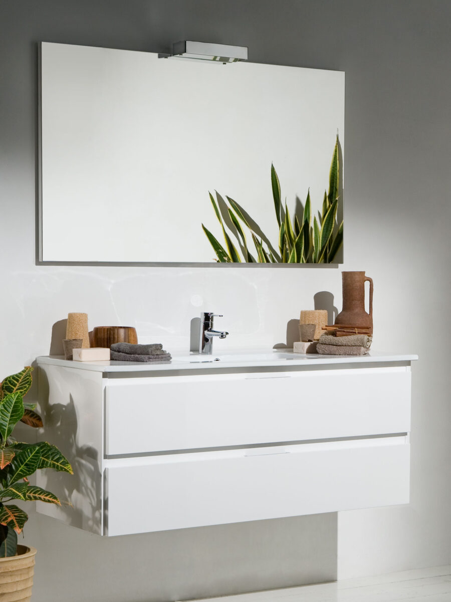 life-banos-10-miguel-herranz-design-bath-furniture-white-drawers