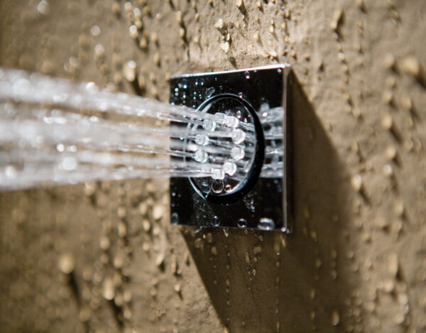 shower-catalog-banos-10-miguel-herranz-creative-direction-diffuser-