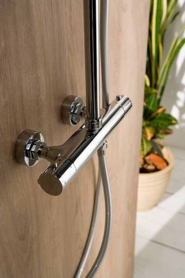 shower-taps-banos-10-miguel-herranz-creative-direction-tubular